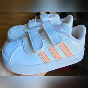Sz 5.5 Toddler Girl's ADIDAS VL COURT 2.0 White Leather, Casual Shoes